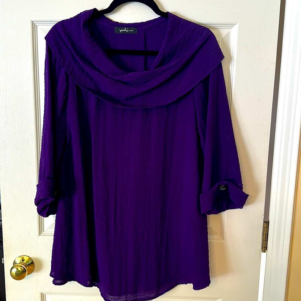 Yushi 3/4 sleeve Flowy Top